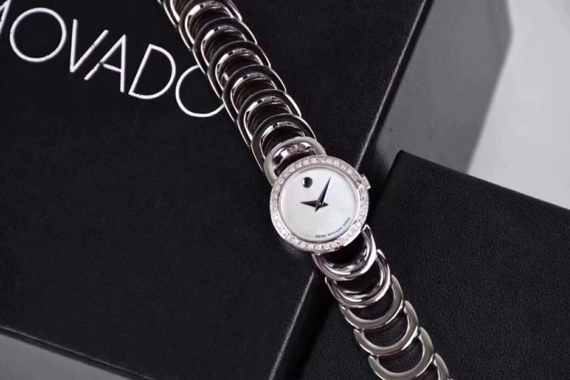 Sporty MOVADO Watches 190270