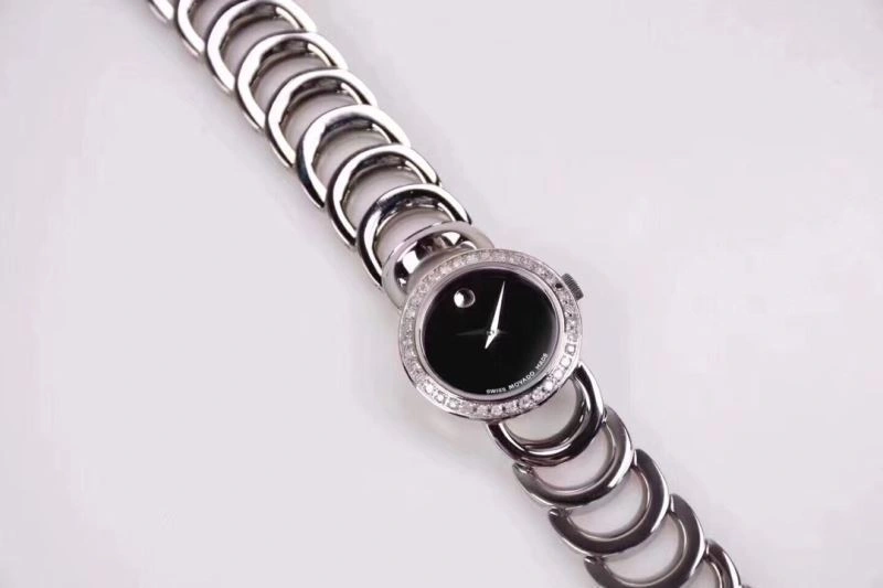 Sporty MOVADO Watches 190270