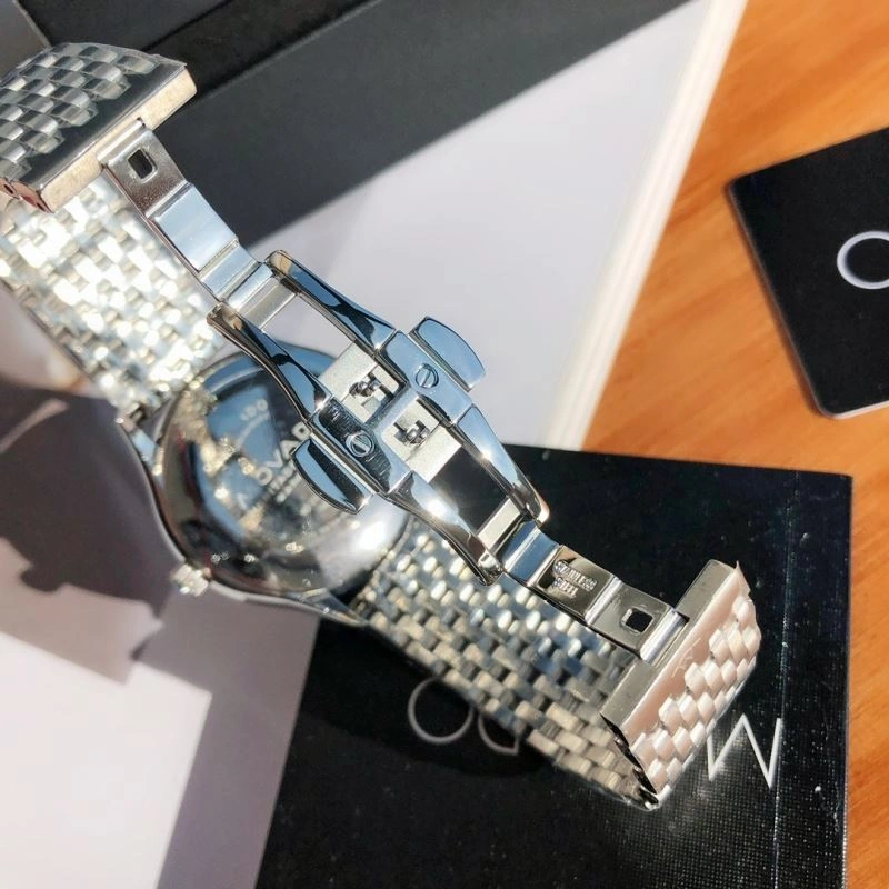 MOVADO Watches Attractive 190237