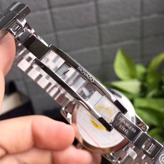 MOVADO Watches ModernLook 190230