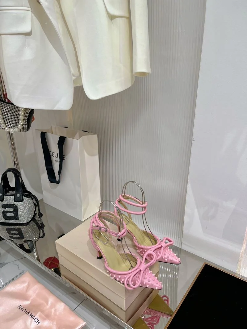 Minimalist Mach Mach Sandals 7723