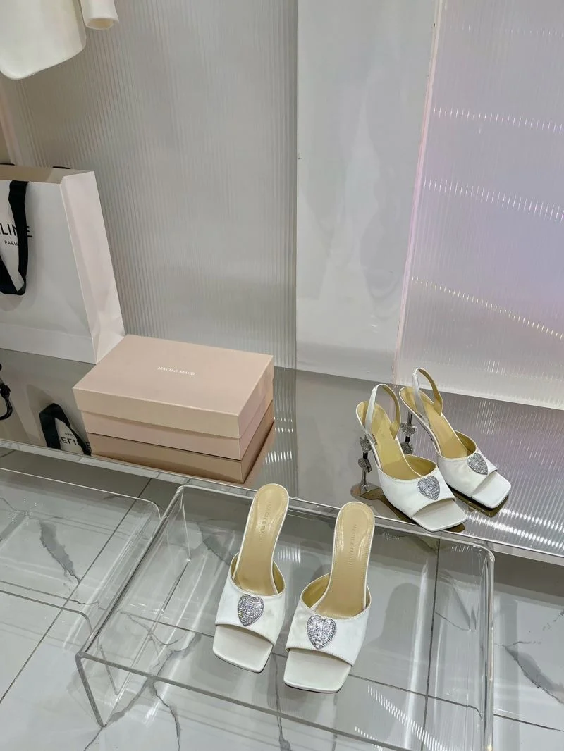 Supportive Mach Mach Sandals 7734