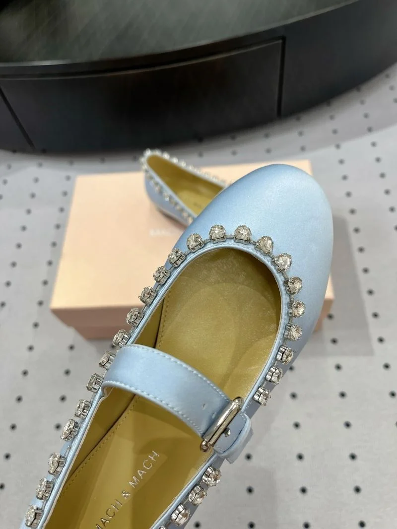 Mach Mach Shoes Versatile 7705
