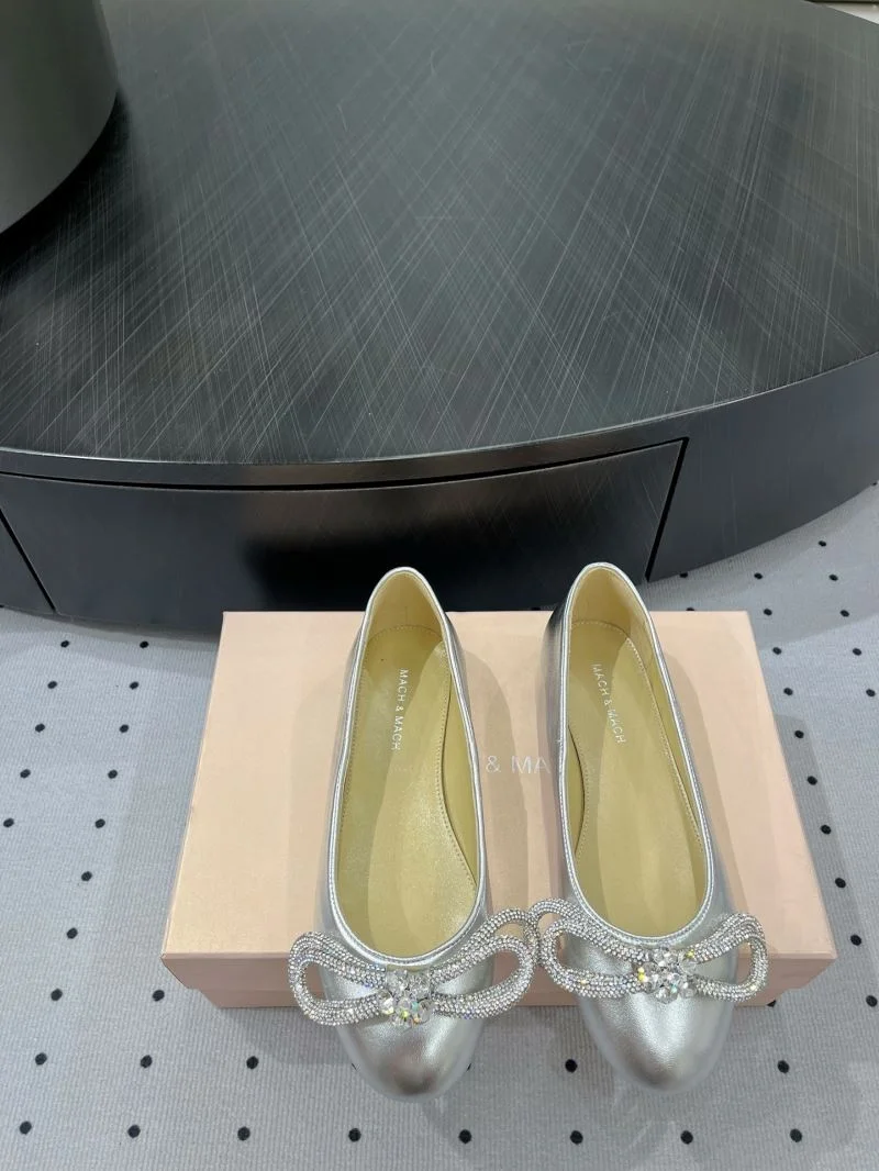 Comfortable Mach Mach Shoes 7686
