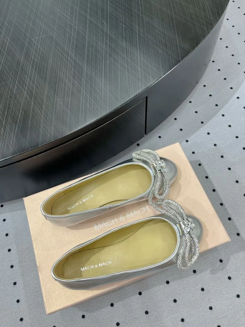 Comfortable Mach Mach Shoes 7686