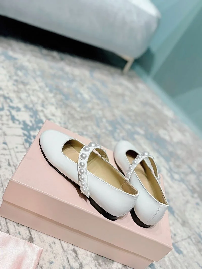 WellDesigned Mach Mach Shoes 7704