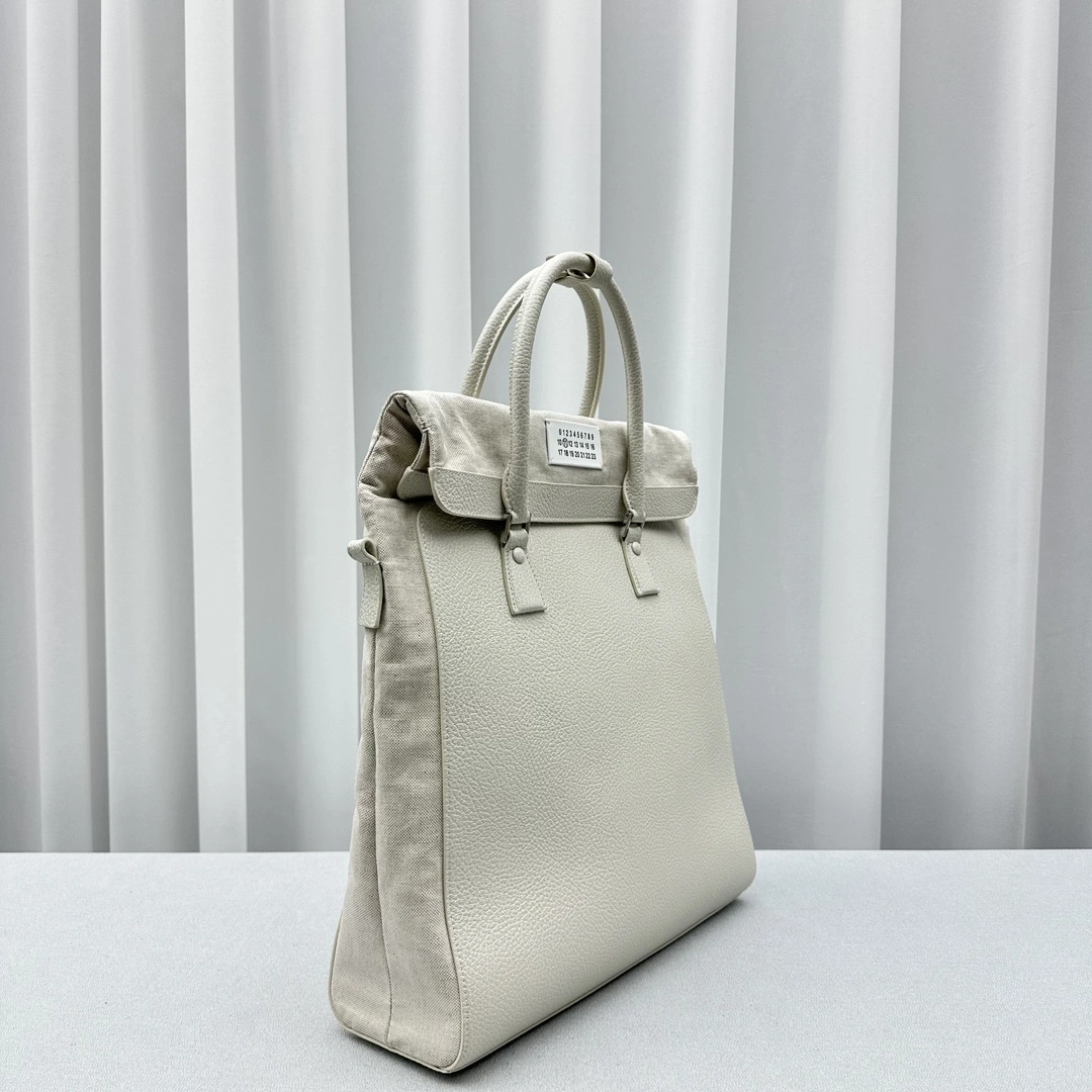 Unisex Maison Margiela Backpacks 69520