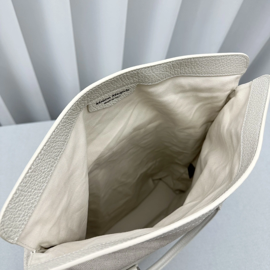 Unisex Maison Margiela Backpacks 69520