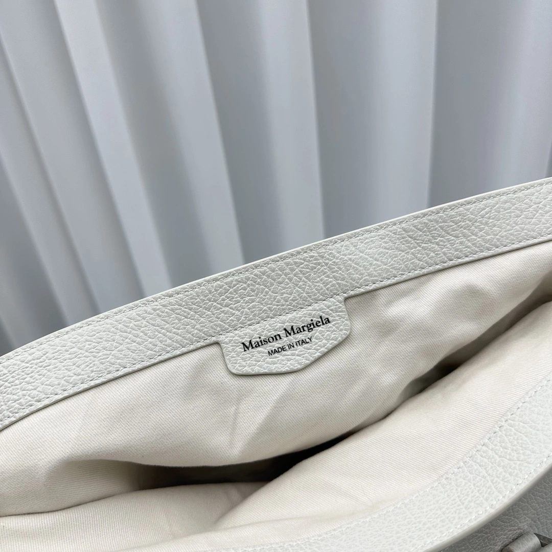 Unisex Maison Margiela Backpacks 69520
