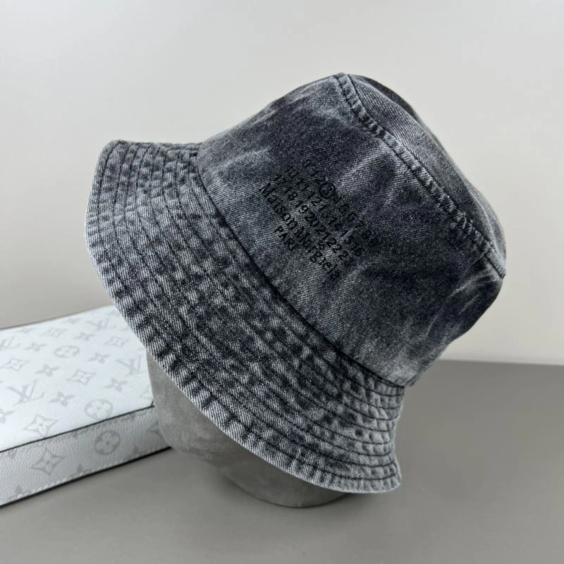 Trendsetting Maison Margiela Caps 257771