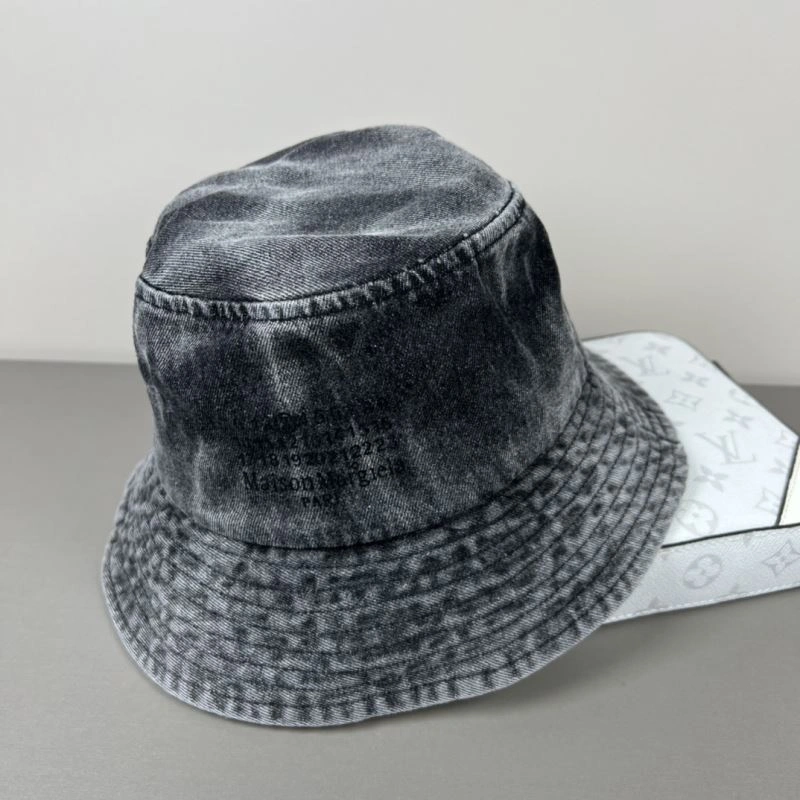 Trendsetting Maison Margiela Caps 257771