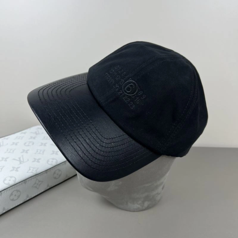 Maison Margiela Caps Chic 257770