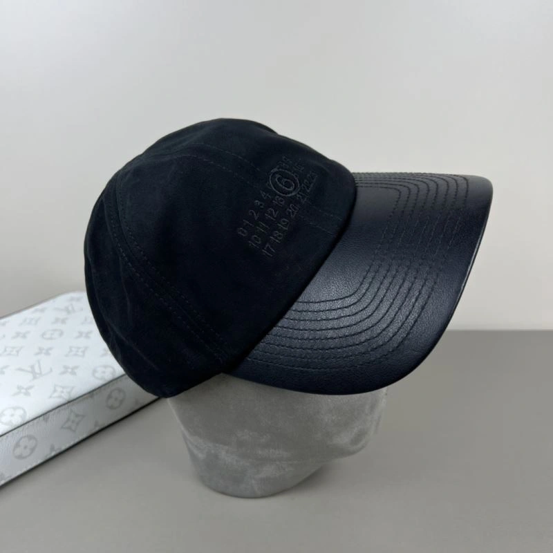 Maison Margiela Caps Chic 257770