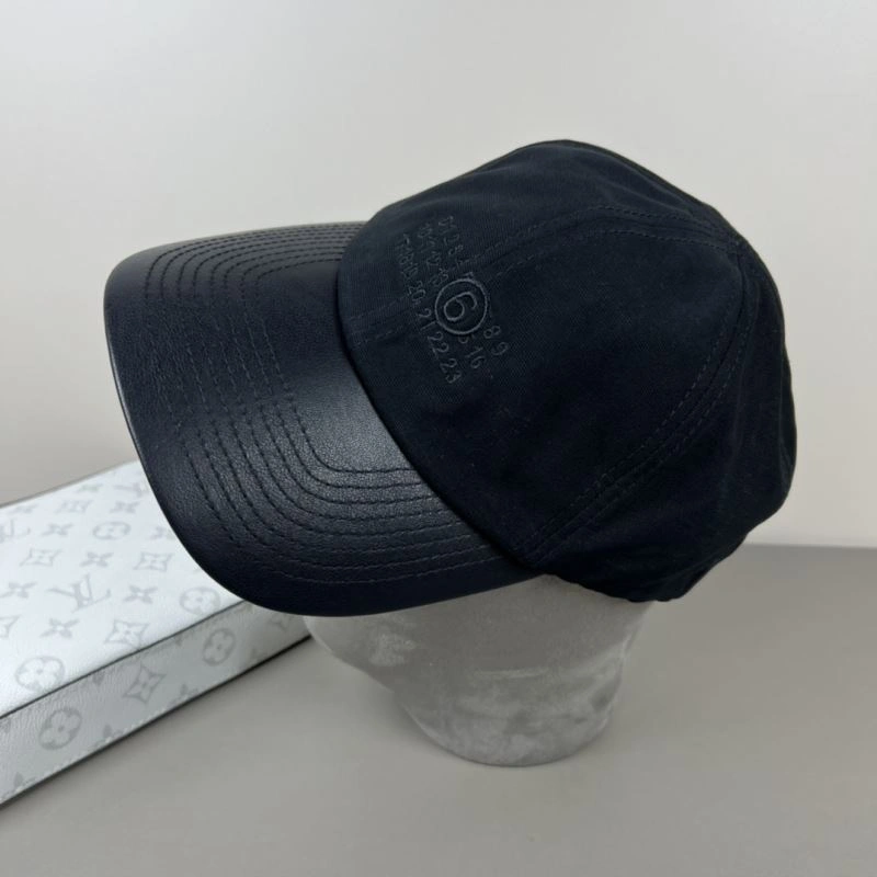 Maison Margiela Caps Chic 257770