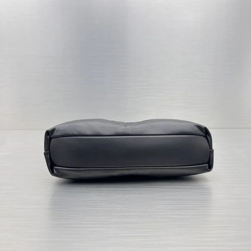 Maison Margiela Hobo Bags Contemporary 55682