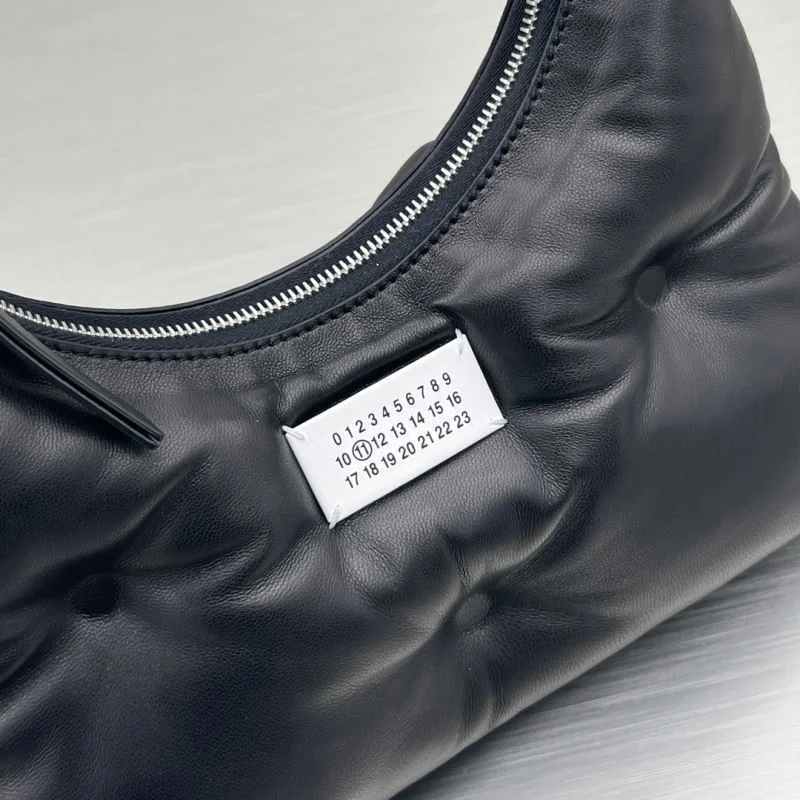 Maison Margiela Hobo Bags Contemporary 55682