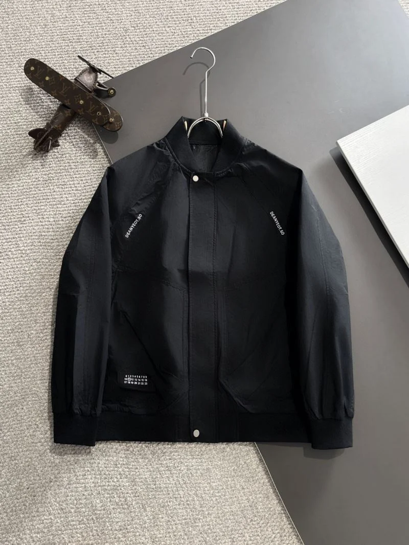 WellDesigned Maison Margiela Outwear 163621