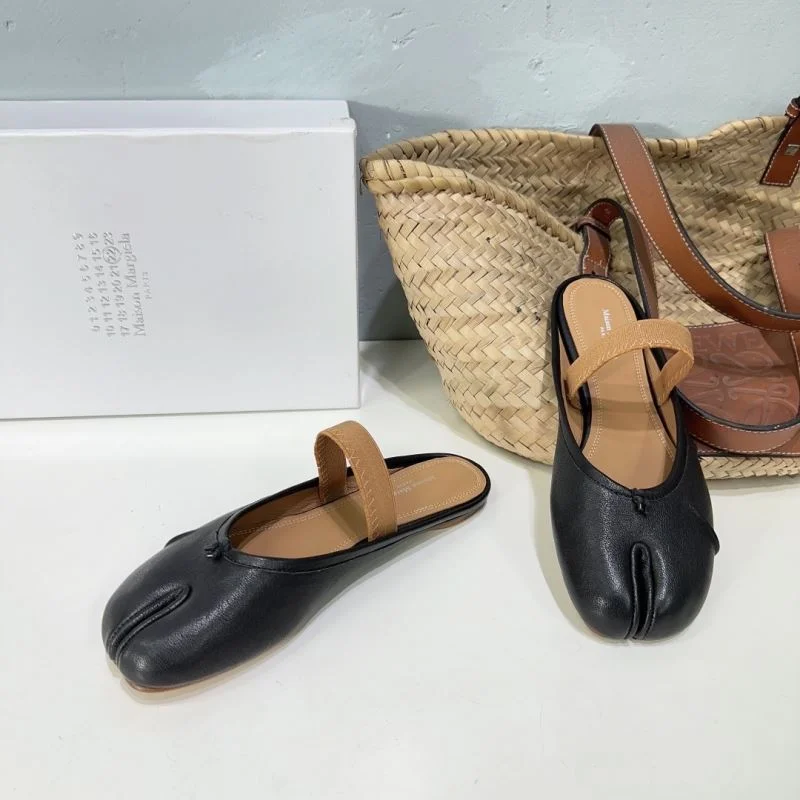 Maison Margiela Sandals Breathable 11745