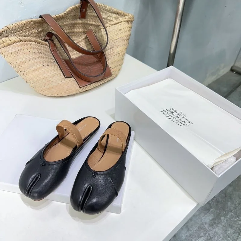 Maison Margiela Sandals Breathable 11745