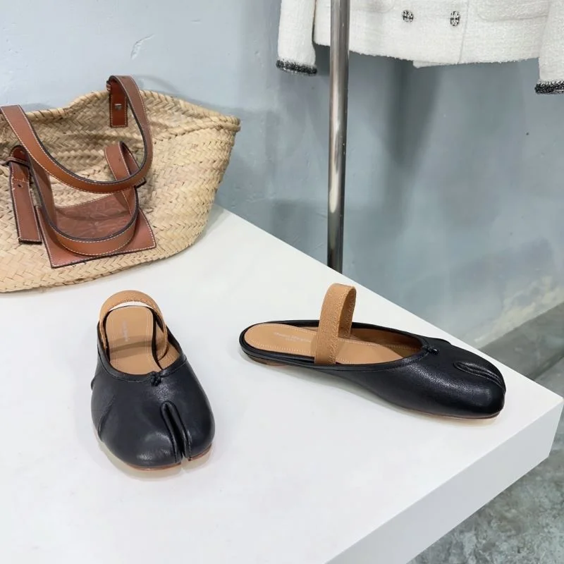 Maison Margiela Sandals Breathable 11745