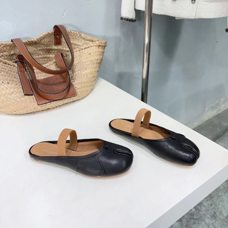 Maison Margiela Sandals Breathable 11745