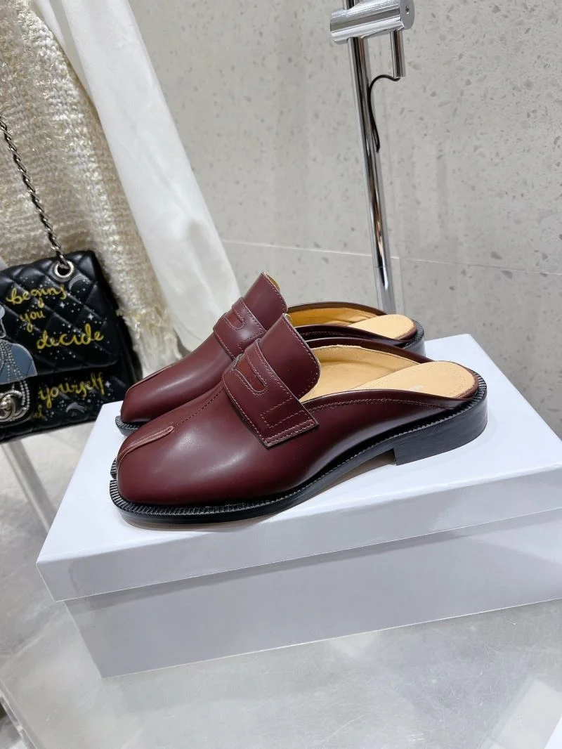 Maison Margiela Sandals Stylish 15518