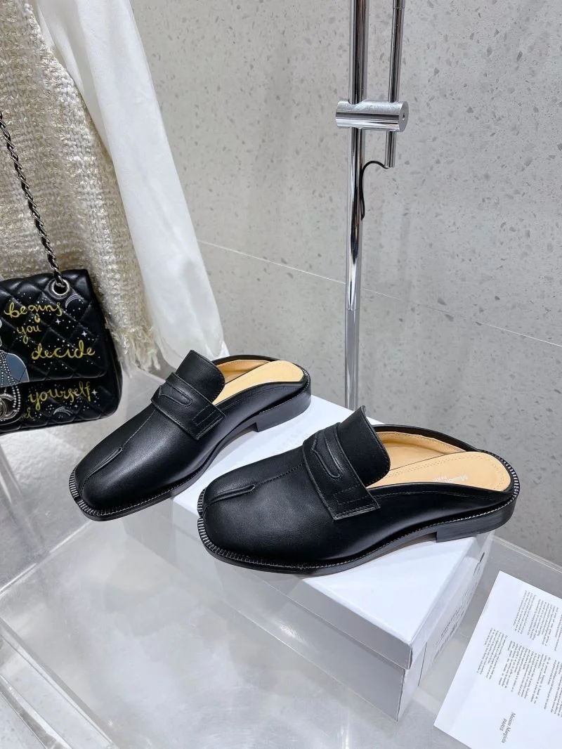 Maison Margiela Sandals Neat 15520