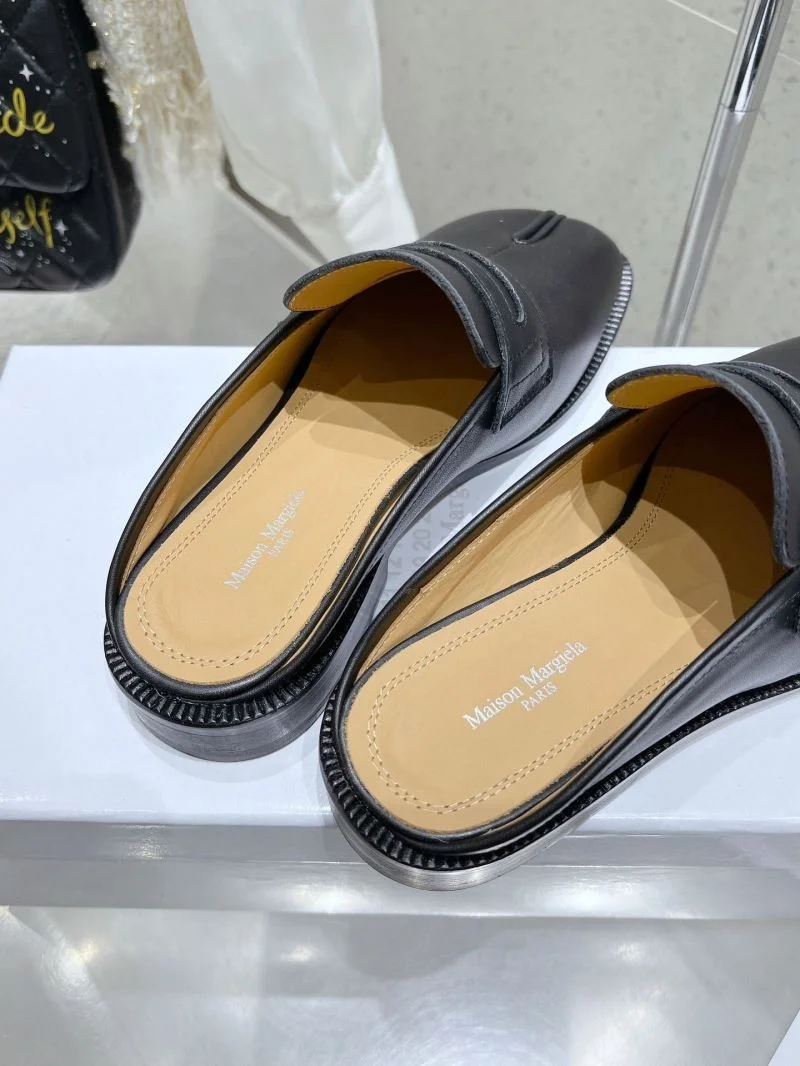Maison Margiela Sandals Neat 15520