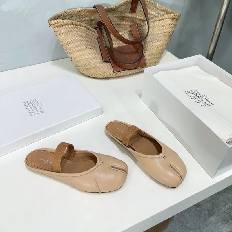 Contemporary Maison Margiela Sandals 6234