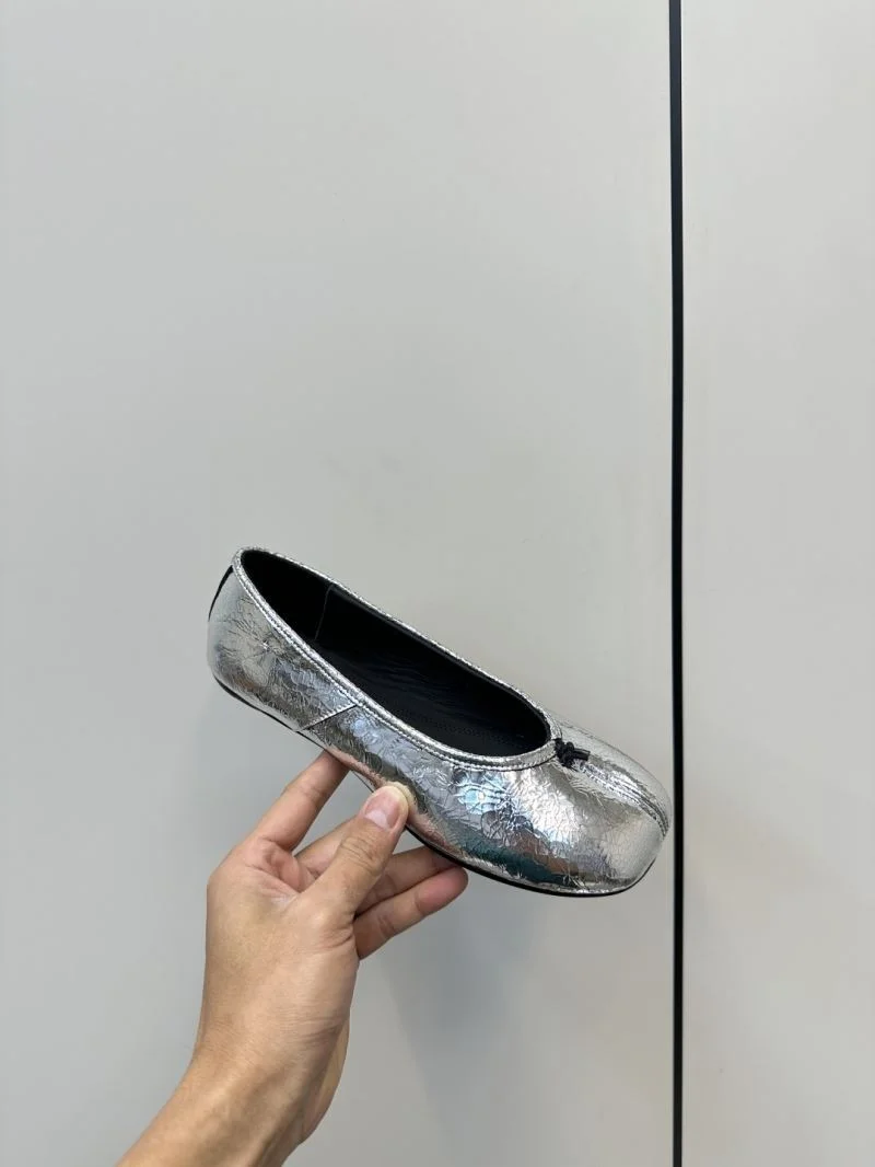 SmoothTexture Maison Margiela Sandals 6153