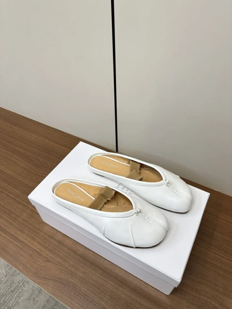 Snug Maison Margiela Sandals 6151