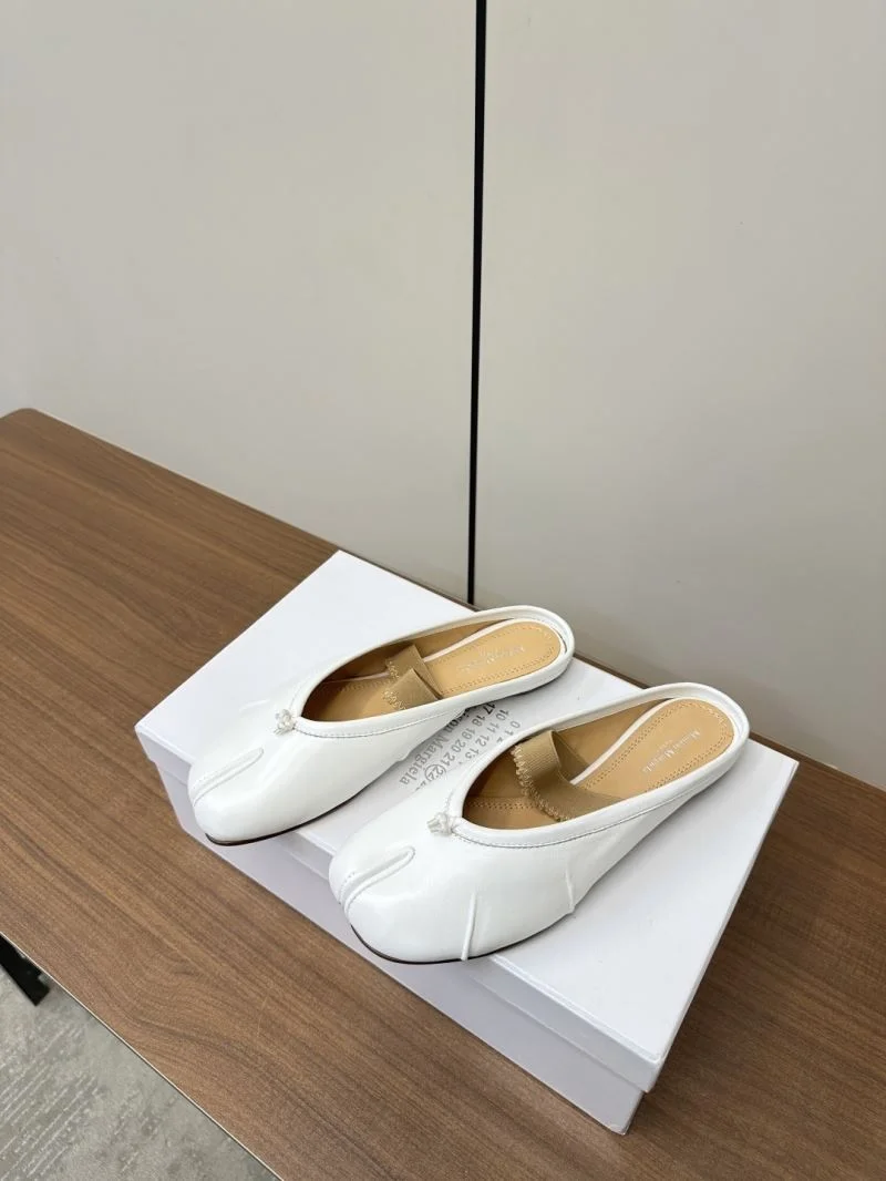 Snug Maison Margiela Sandals 6151
