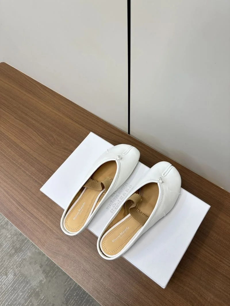 Snug Maison Margiela Sandals 6151