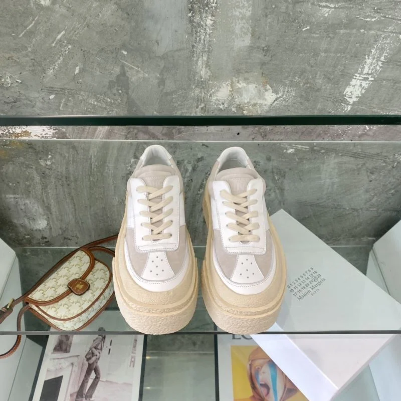 Versatile Maison Margiela Shoes 4304