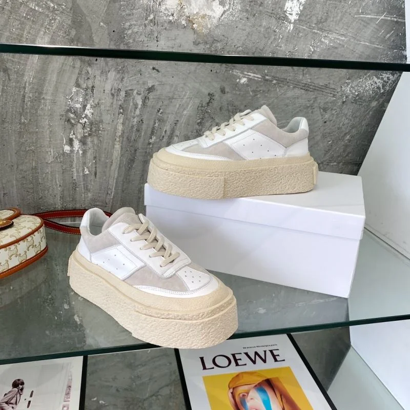 Versatile Maison Margiela Shoes 4304