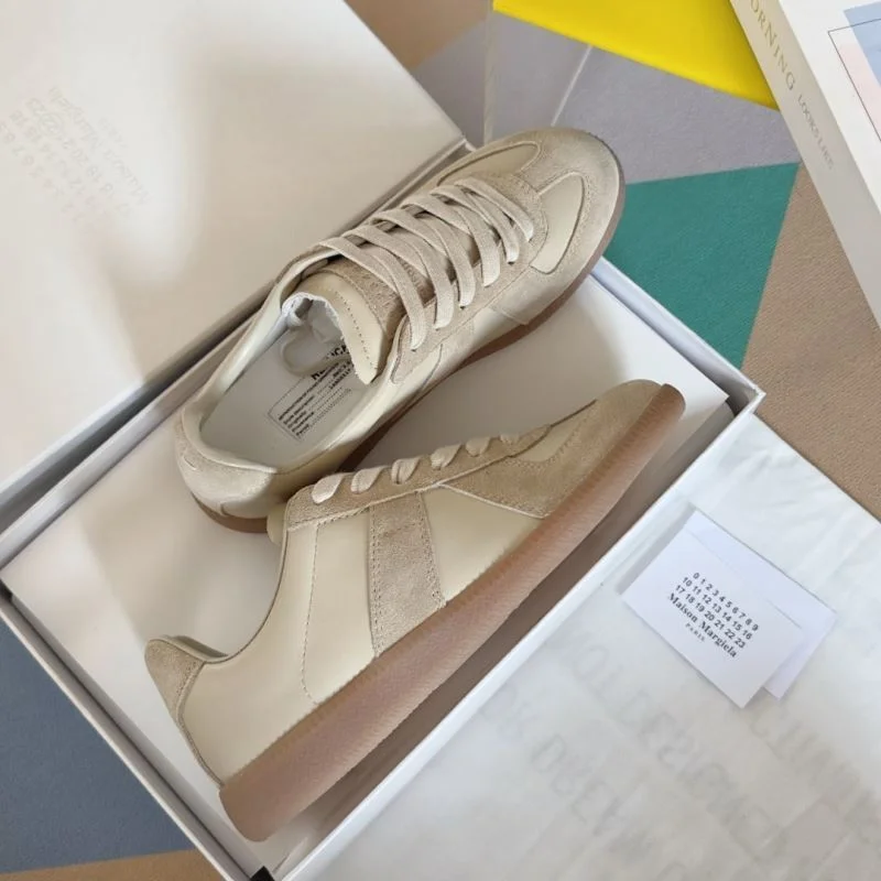 Vibrant Maison Margiela Shoes 7674