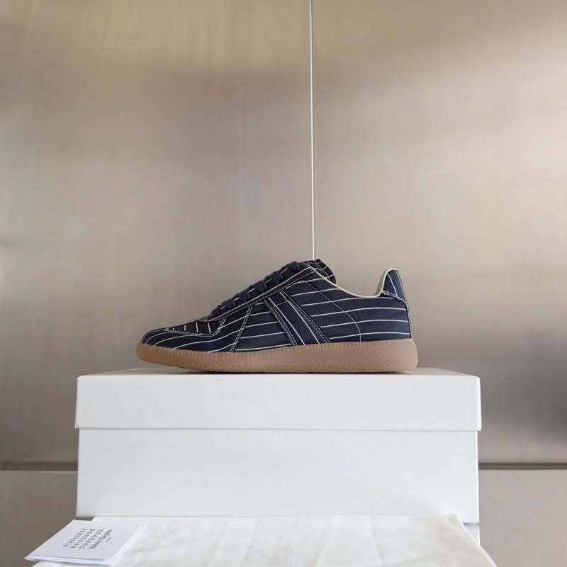 Colorful Maison Margiela Shoes 7656