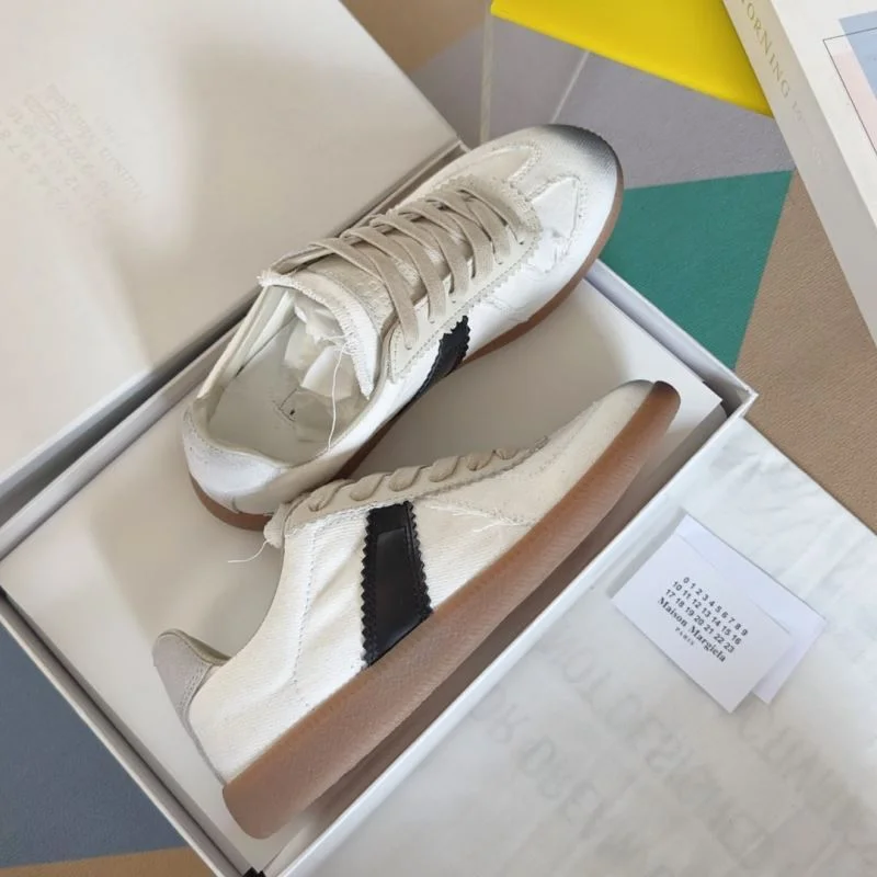 Breathable Maison Margiela Shoes 7653