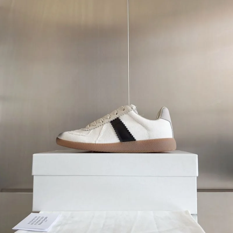Breathable Maison Margiela Shoes 7653