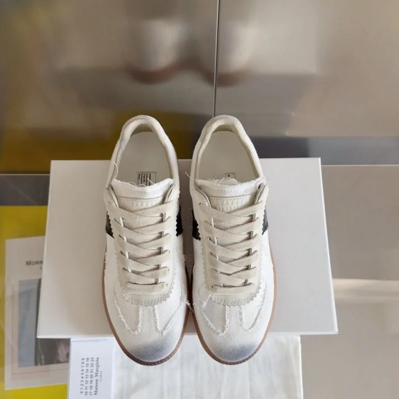 Breathable Maison Margiela Shoes 7653