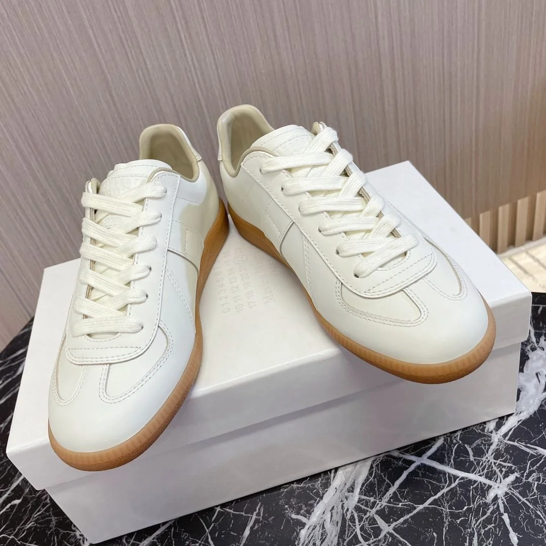 Minimalist Maison Margiela Shoes 7691