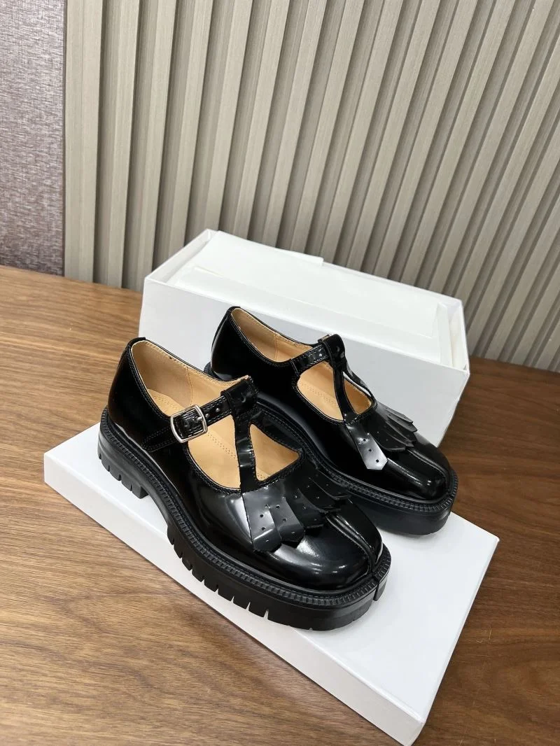 Stylish Maison Margiela Shoes 11747