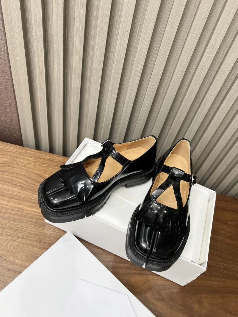Stylish Maison Margiela Shoes 11747