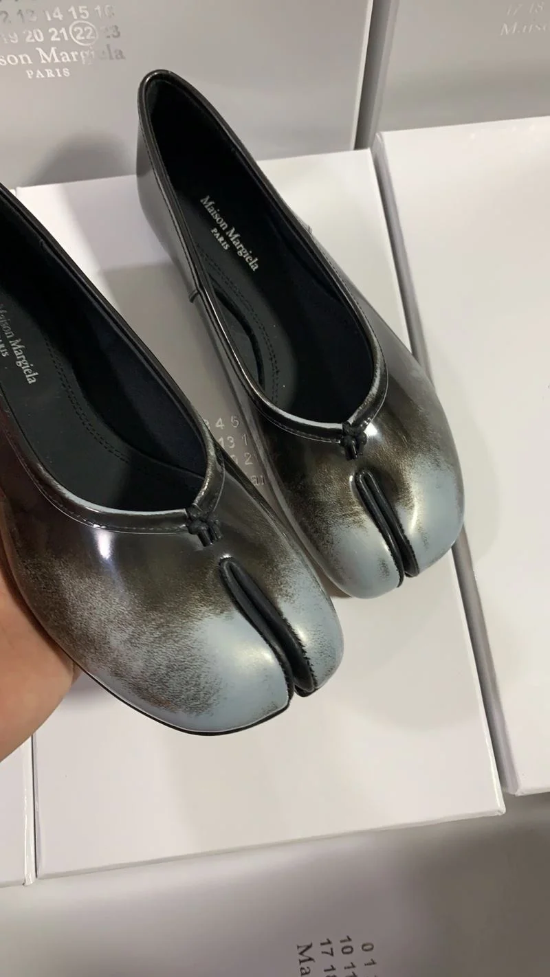 Maison Margiela Shoes Versatile 11738