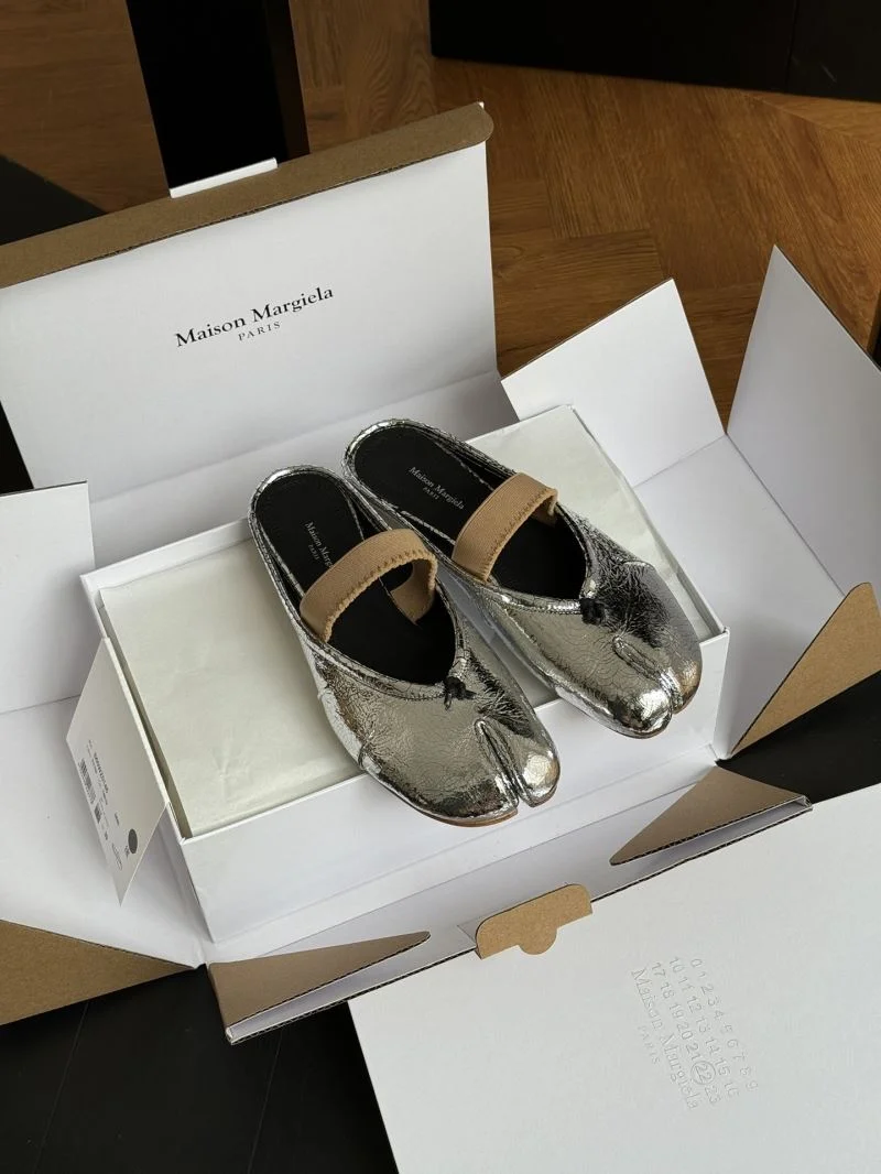 WellDesigned Maison Margiela Shoes 11711