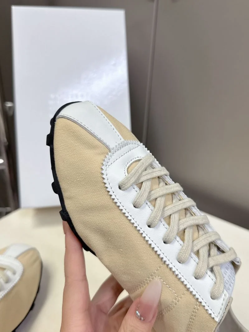 Fashionable Maison Margiela Shoes 9642