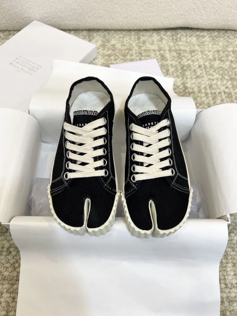 Fashionable Maison Margiela Shoes 6158