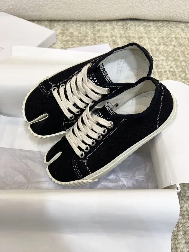 Fashionable Maison Margiela Shoes 6158