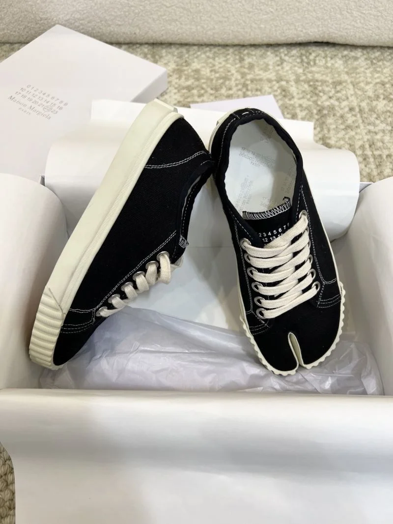 Fashionable Maison Margiela Shoes 6158
