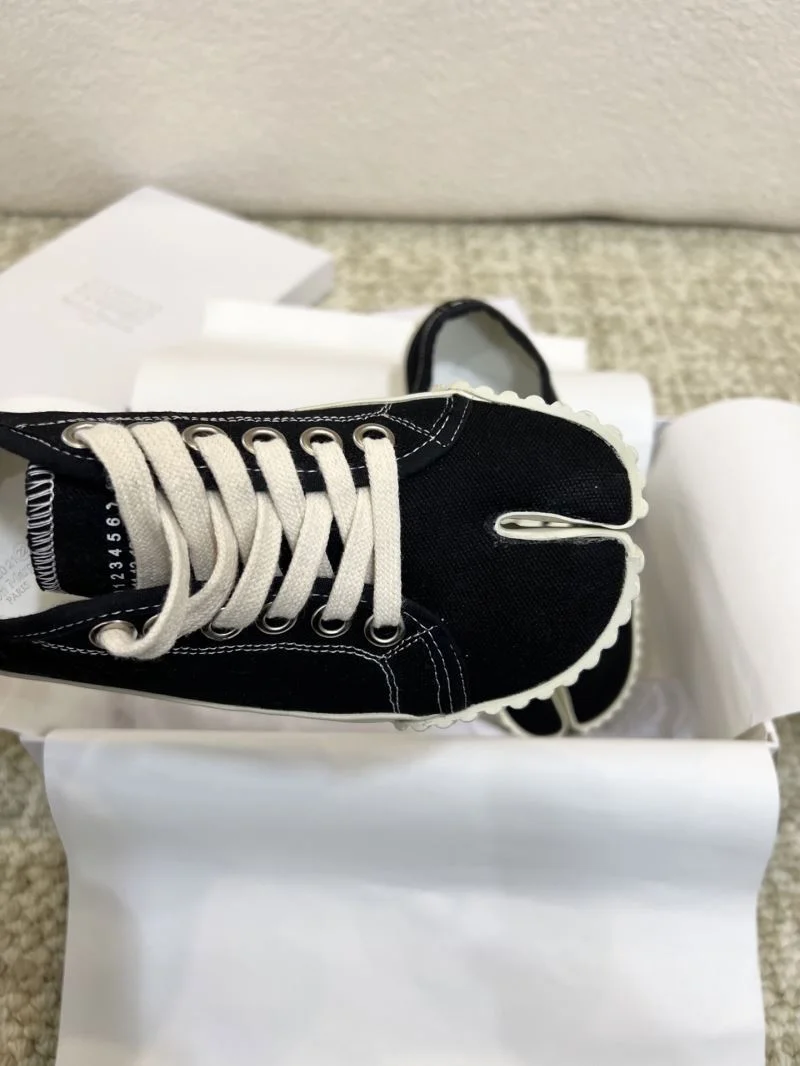 Fashionable Maison Margiela Shoes 6158